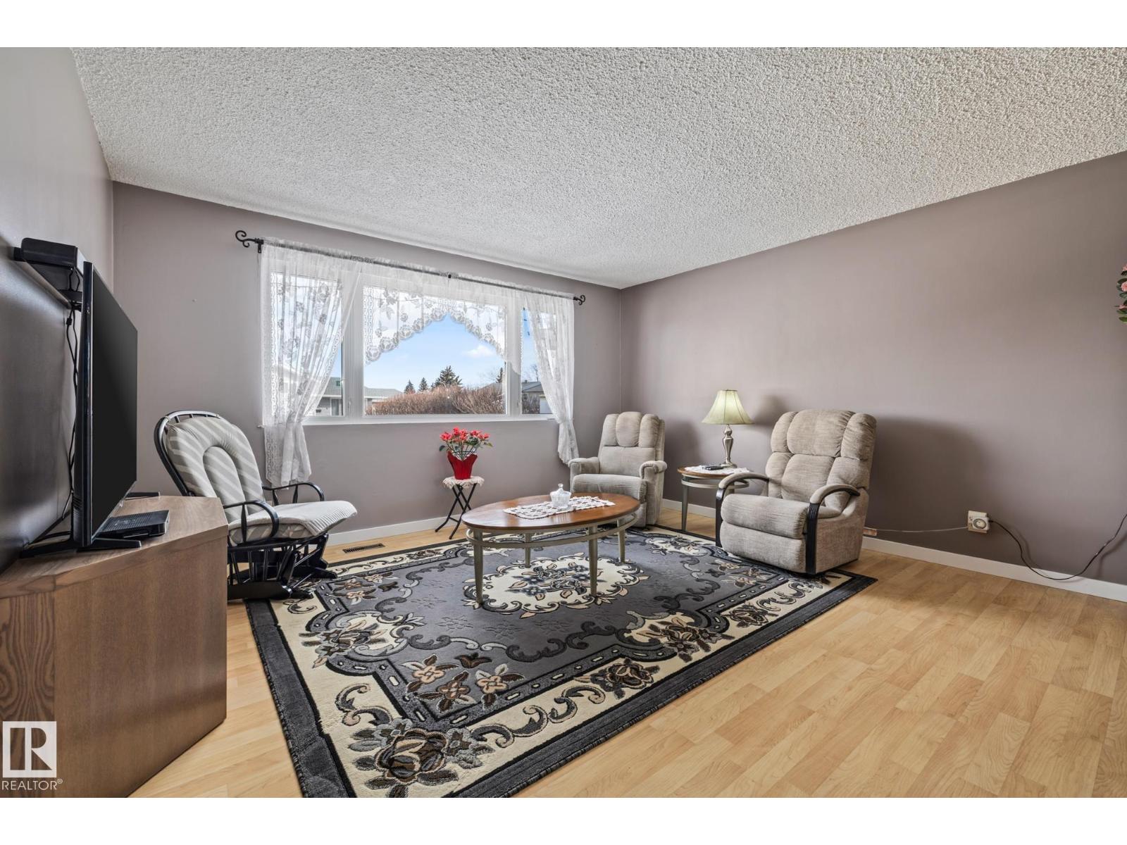 Additional image 4 of 11431 149 Avenue NW, Edmonton, AB, T5X1B9