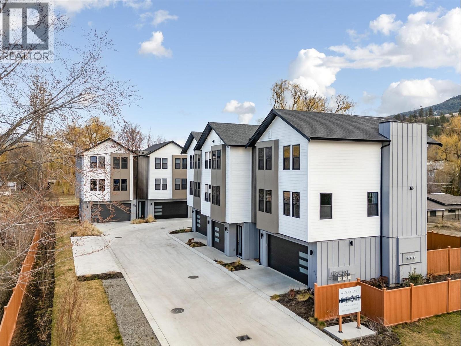 2-3590 Redecopp Road, Lake Country, BC, V4V1X5