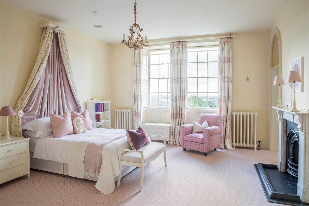 Additional image 18 of 21 bed detached house for saleBeach Lane, Beach, Nr Bath BS30.