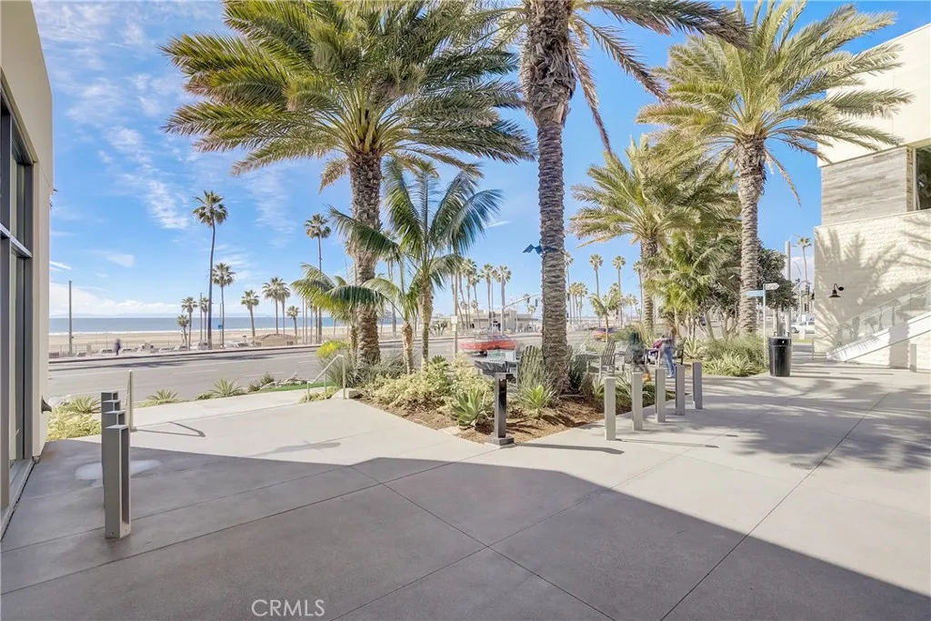 Additional image 85 of 16562 Regina Cir Unit 4, Huntington Beach, CA 92649