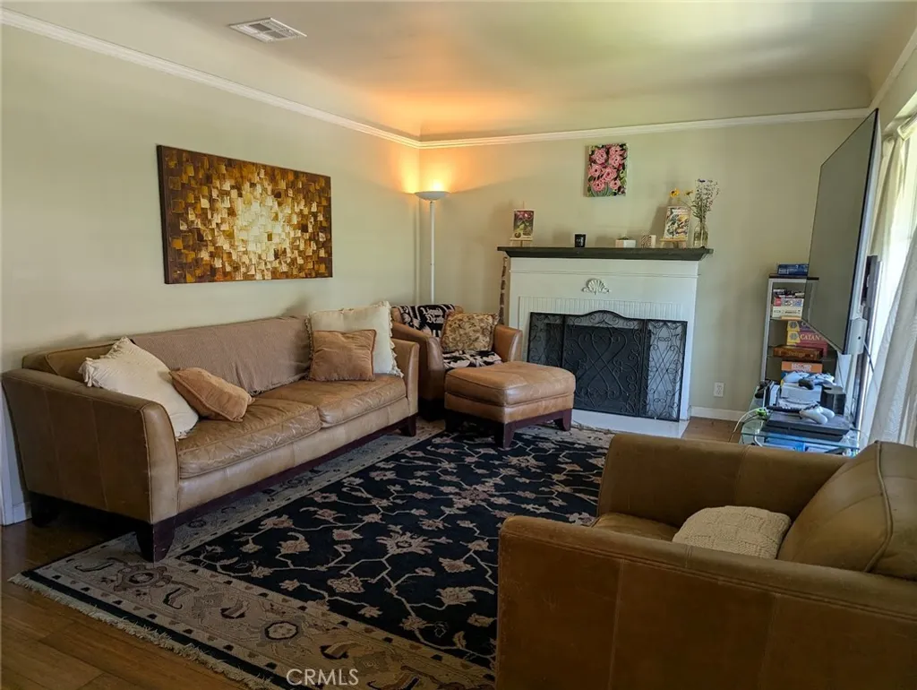 Additional image 9 of 707 N California Street, Burbank, CA 91505