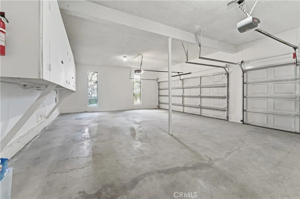 Additional image 39 of 3329 Dona Rosa Dr, Studio City, CA 91604