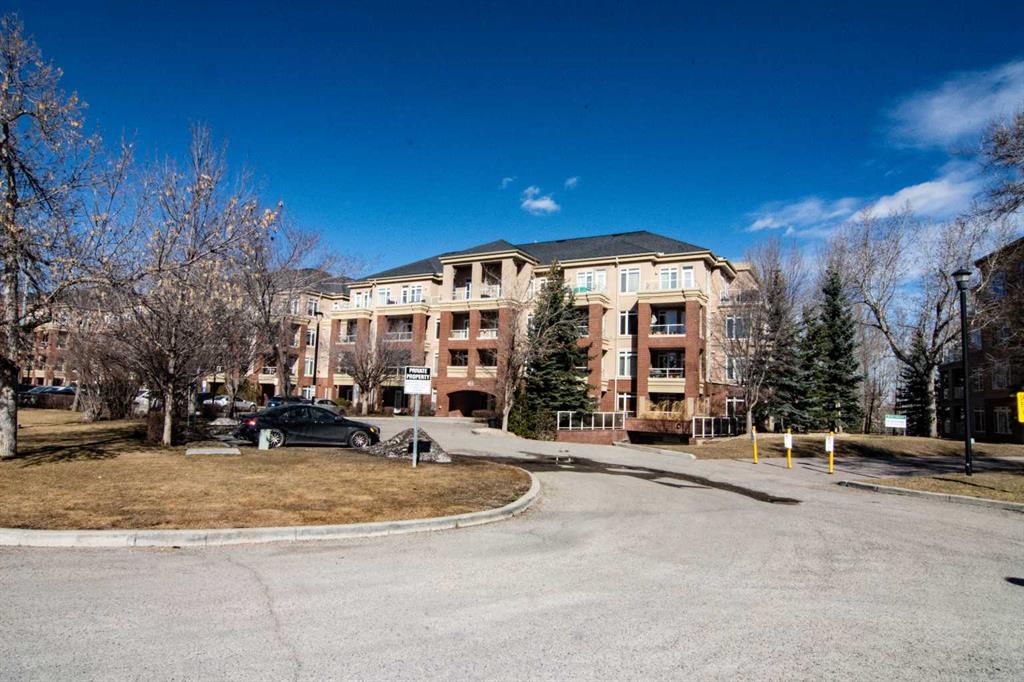 Additional image 4 of 208-10 Hemlock Crescent SW, Calgary, AB, T3C 2Z1