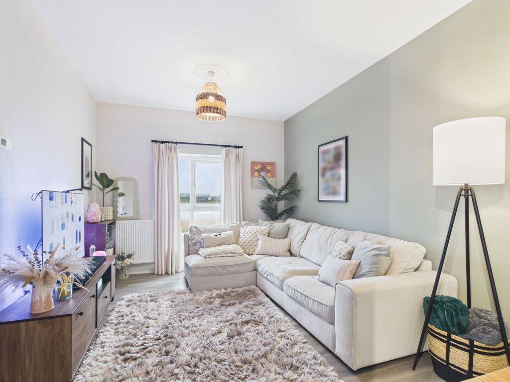 Additional image 7 of 2 bed flat for saleCastleshaw Drive, Hampton Water PE7