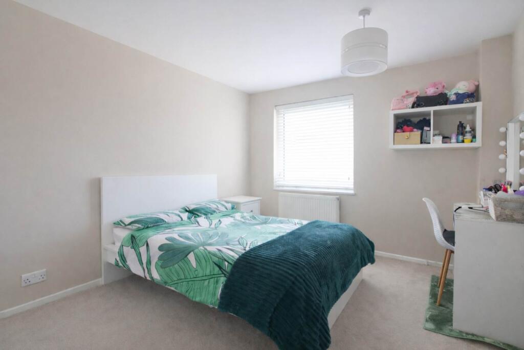 Additional image 7 of Wellfield Close, Hatfield