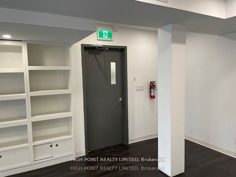 Additional image 6 of 201-510 Eglinton Avenue W, Toronto, ON, M5N 1A5