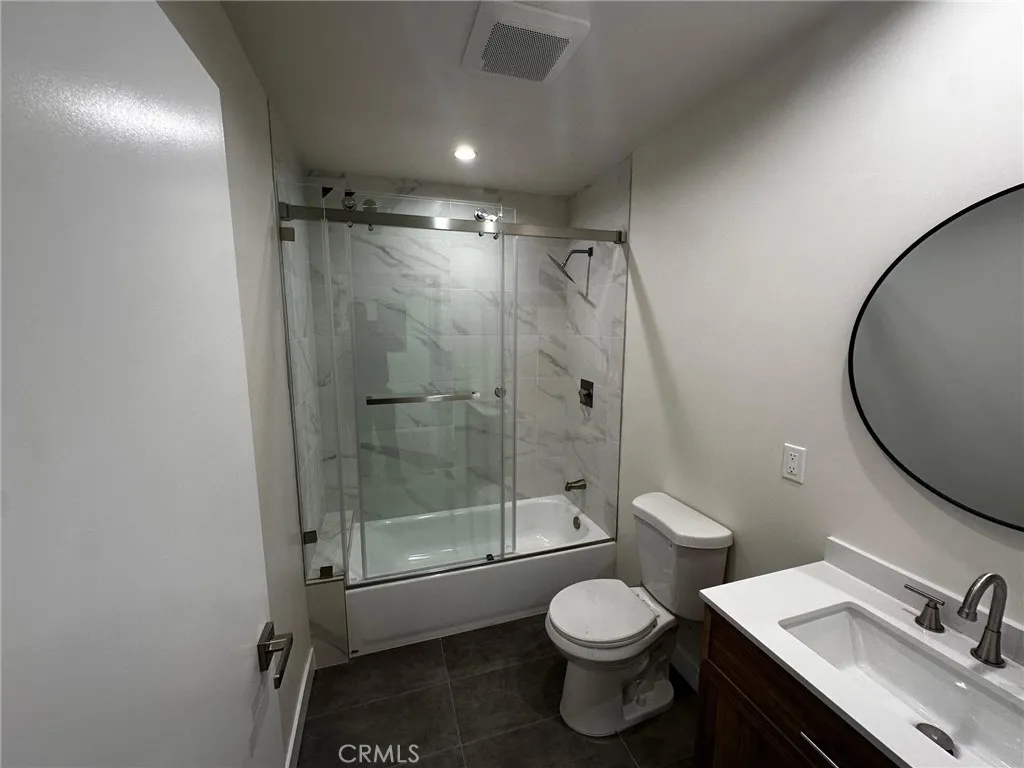 Additional image 8 of 15952 Cohasset St, Van Nuys, CA 91406