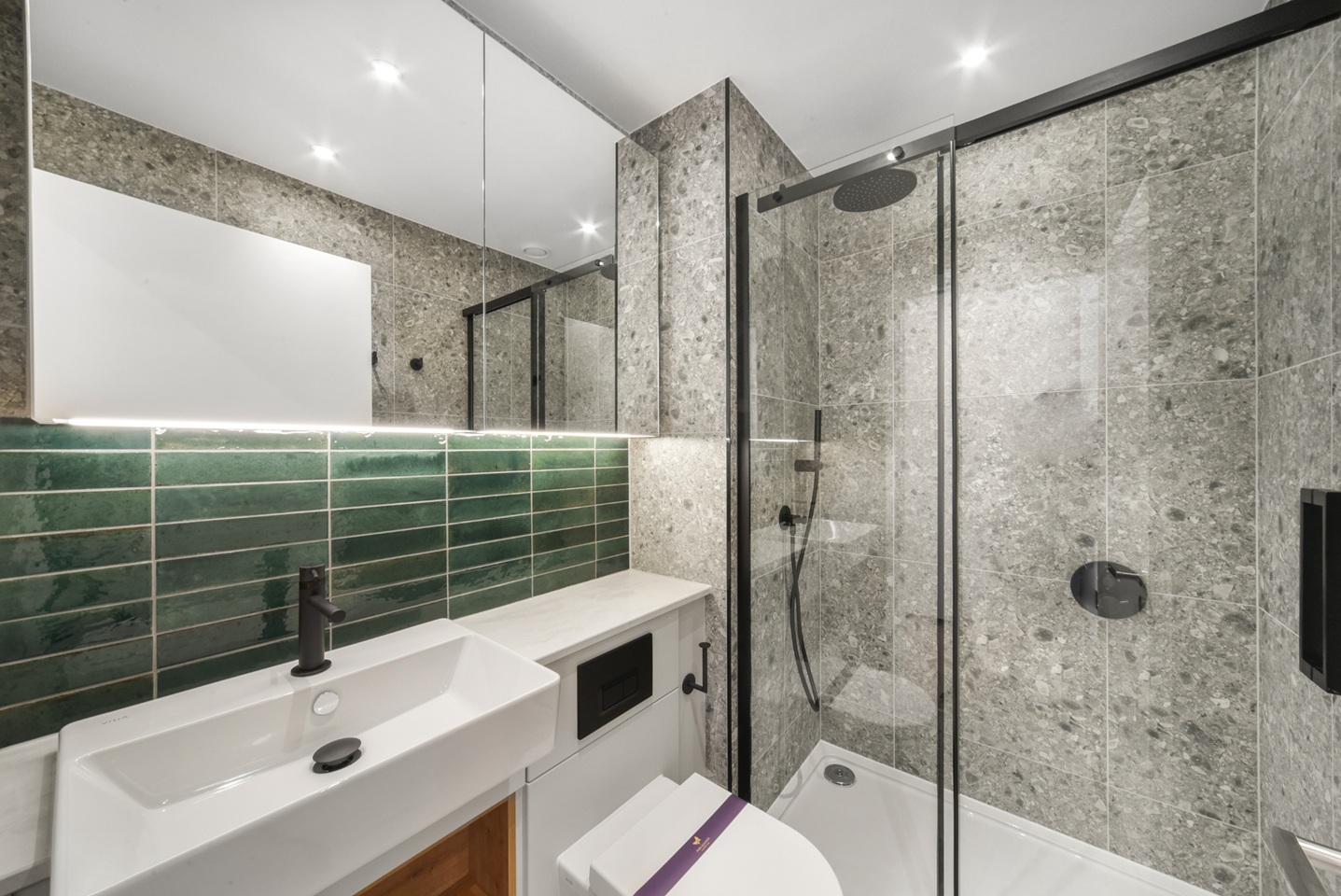 Additional image 9 of 2 Bed Flat, Hewson Way, SE17, N1 7GU