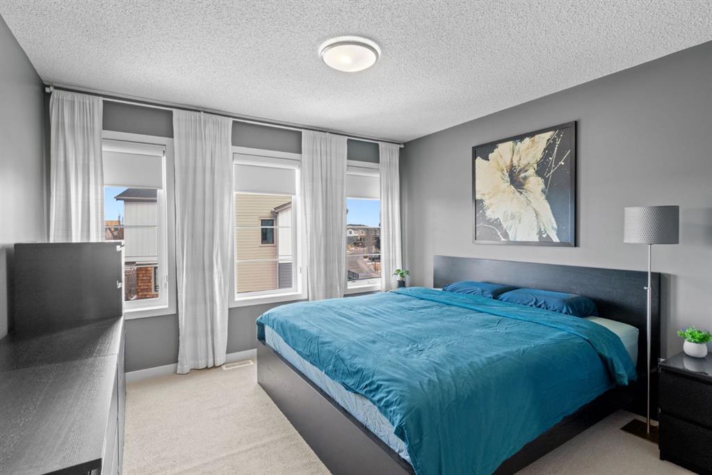 Additional image 5 of 102 Walden Circle SE, Calgary, AB, T2X 0Y4