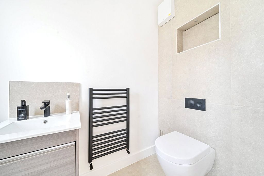 Additional image 12 of 5 bed detached house for saleMain Street, Empingham, Oakham, Rutland LE15