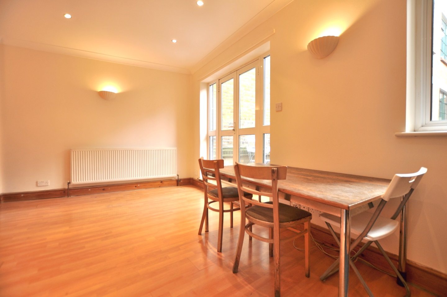 Additional image 6 of 2 Bed Flat, Old Street, EC1V, N1 7GU