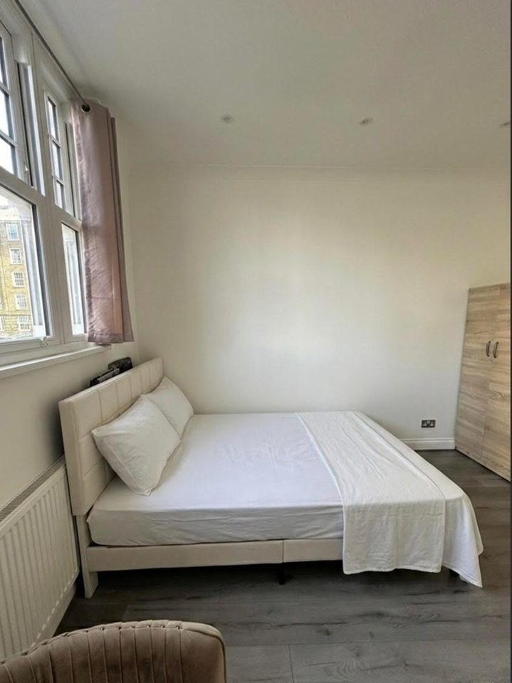 Additional image 5 of Room in a Shared Flat, Chicksand St, E1, N1 7GU