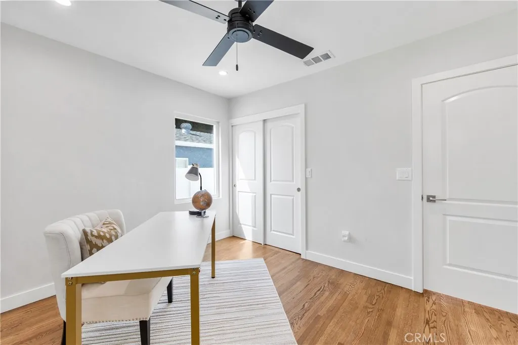 Additional image 104 of 406 Eton Dr, Burbank, CA 91504