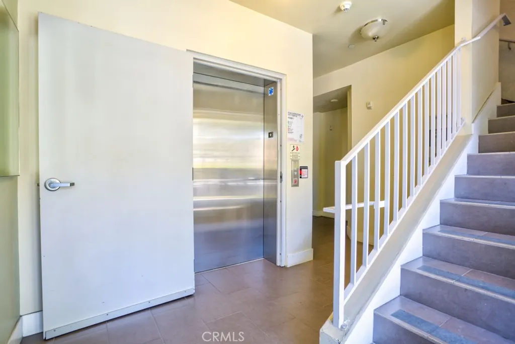 Additional image 5 of 1737 Colby Ave Unit 201, Los Angeles, CA 90025