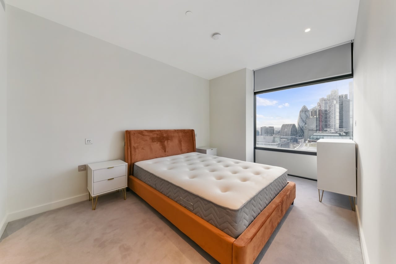 Additional image 4 of 2 Bed Flat, Principal Place, EC2A, N1 7GU