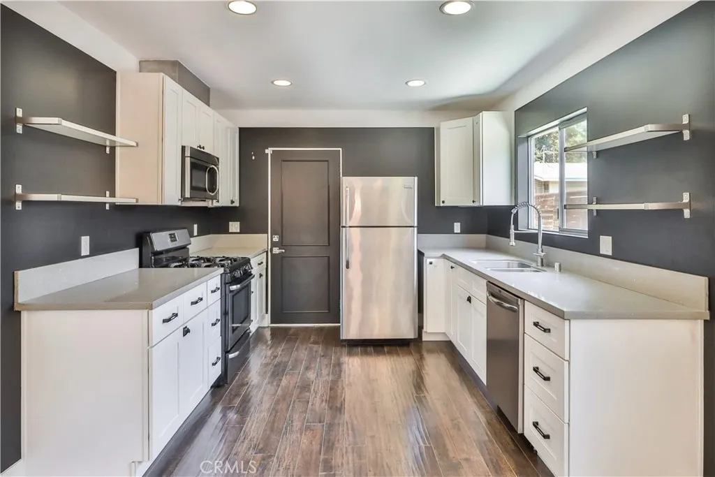 Additional image 7 of 4133 Sunset Drive, Los Angeles, CA 90027