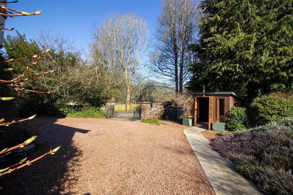 Additional image 28 of 7 bed detached house for saleIngleside, Buccleuch Road, Hawick TD9