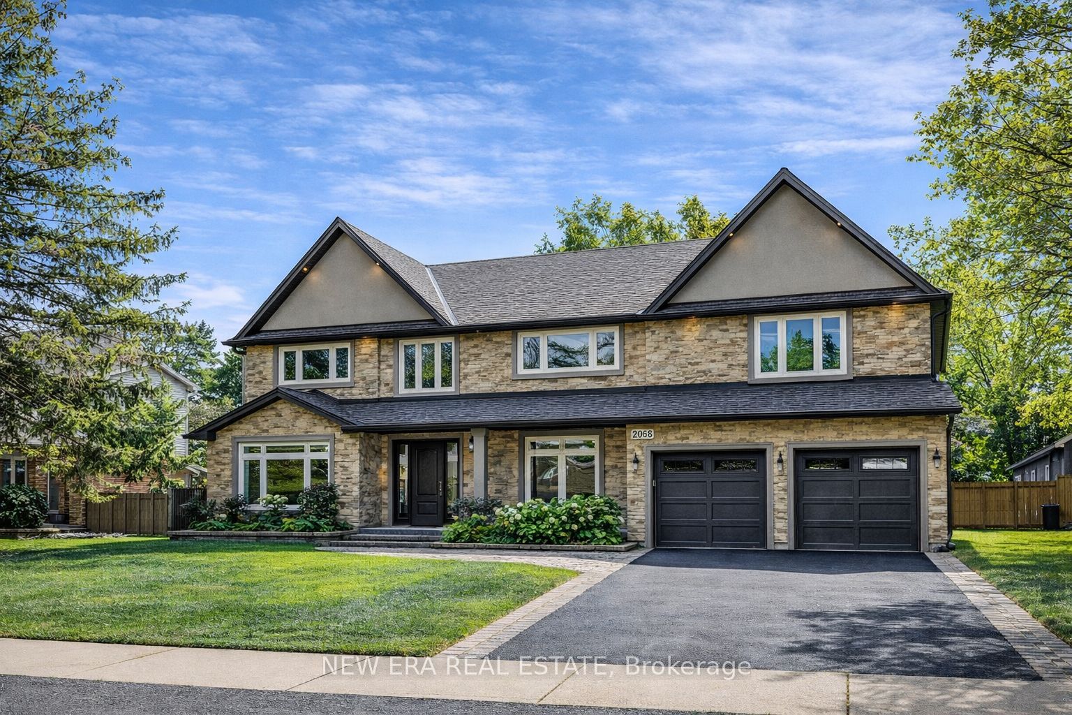 Additional image 2 of 2068 Mississauga Road, Mississauga, ON, L5H 2K6