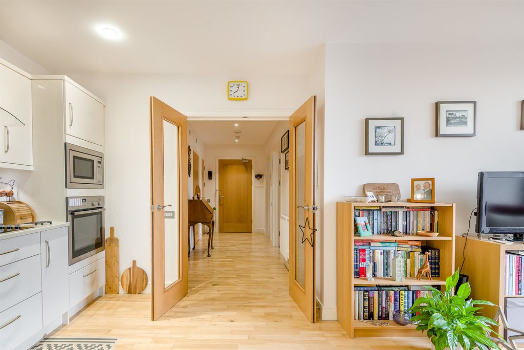 Additional image 5 of 2 bed flat for saleBlestium Street, Monmouth, Monmouthshire NP25