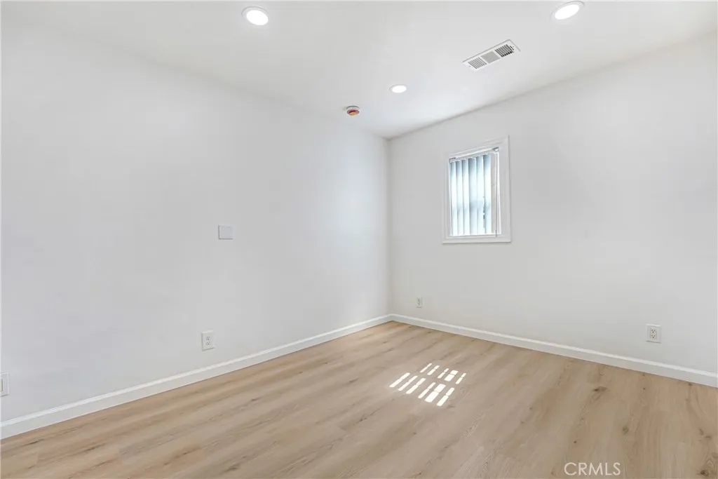 Additional image 12 of 10529 S Truro Ave, Inglewood, CA 90304