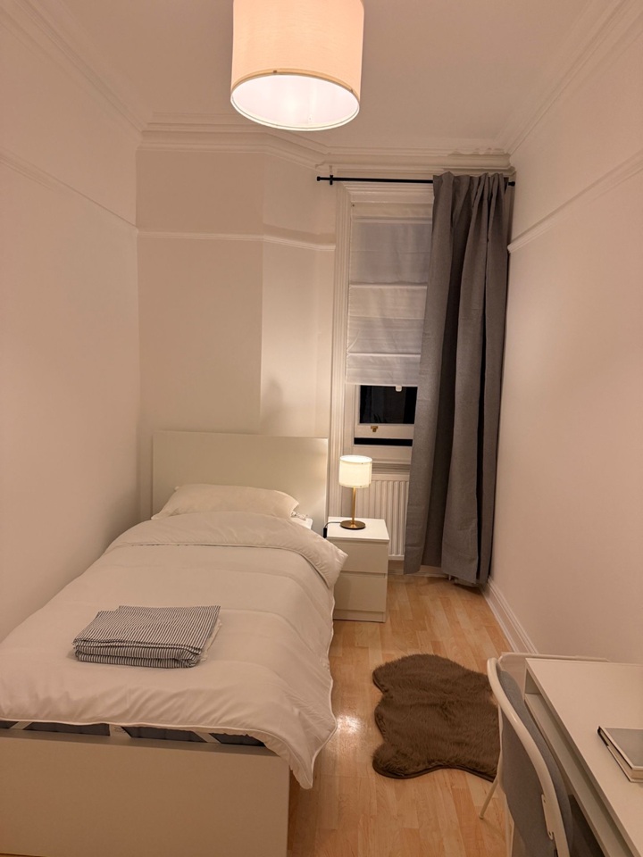 Additional image 53 of 2 Bed Terraced House, St Johns Wood High St, NW8, N1 7GU