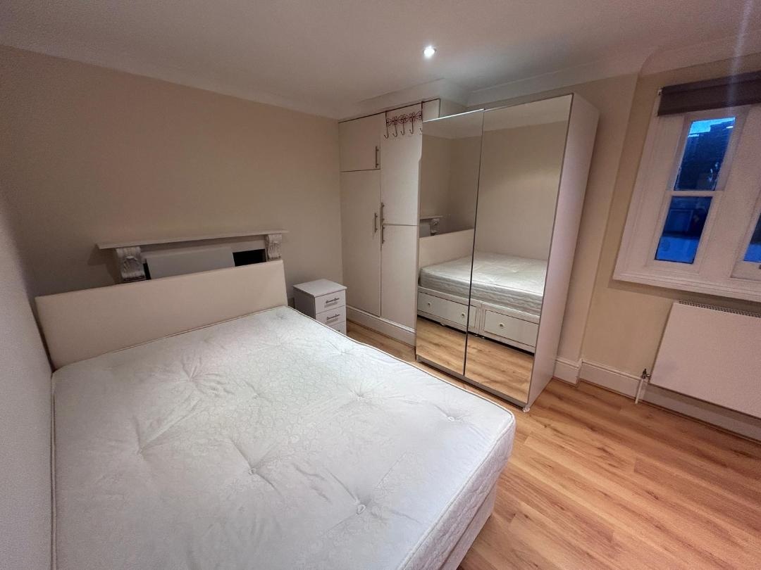 Additional image 31 of 1 Bed Flat, Cambridge Street, SW1V, N1 7GU