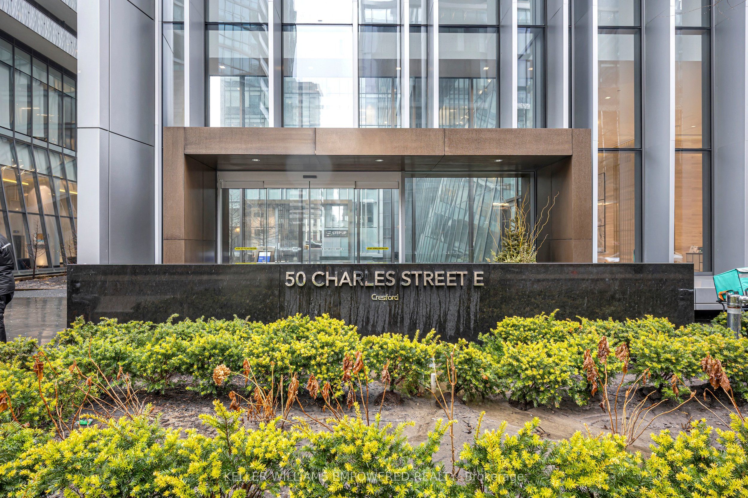 Additional image 2 of 3306-50 Charles Street E, Toronto, ON, M4Y 0C3