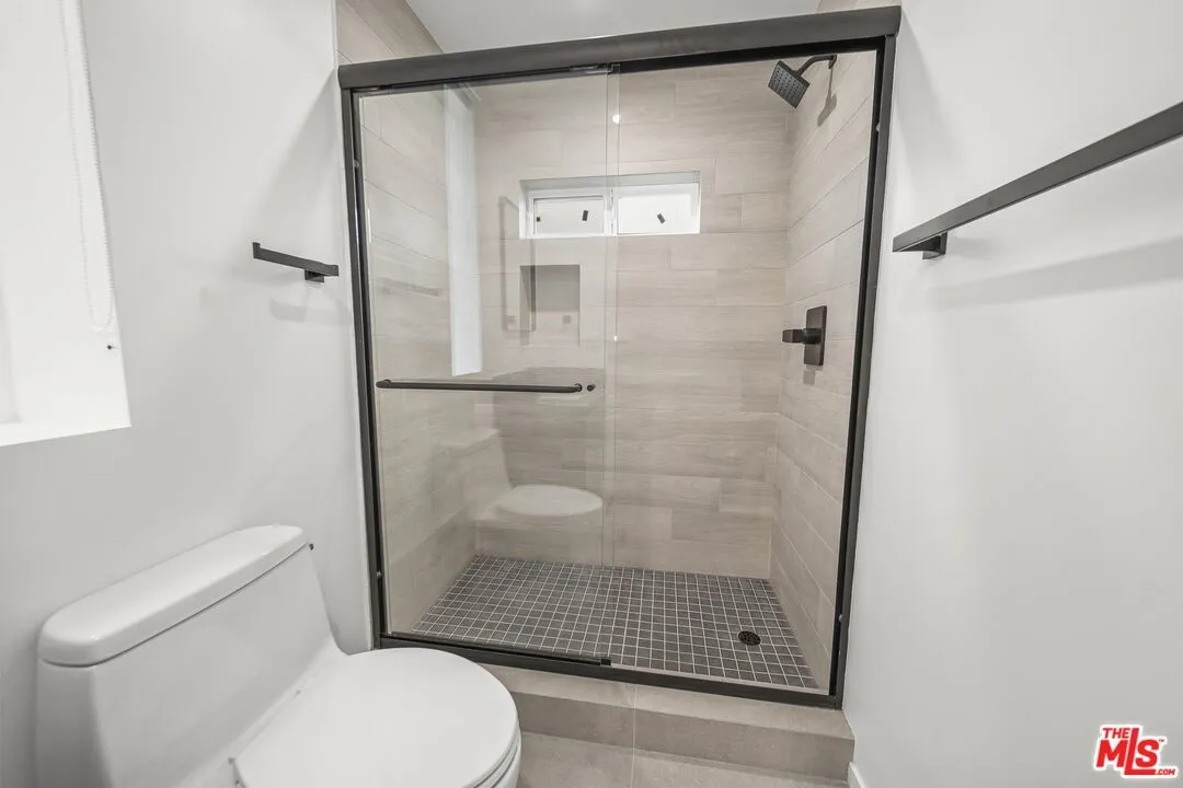 Additional image 19 of 849 N Mariposa Unit 1/2, Los Angeles, CA 90029