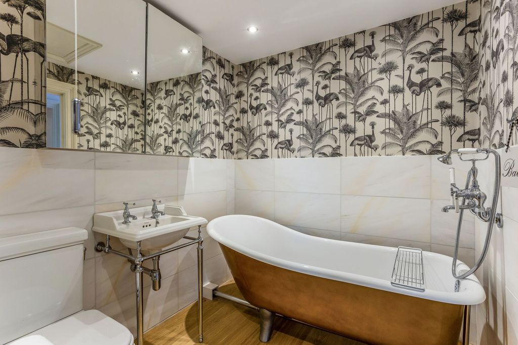 Additional image 11 of 3 bed flat for saleLansdown Crescent, Bath BA1