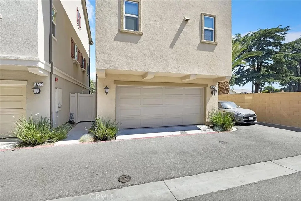 Additional image 36 of 14700 Sherman Way, Van Nuys, CA 91405