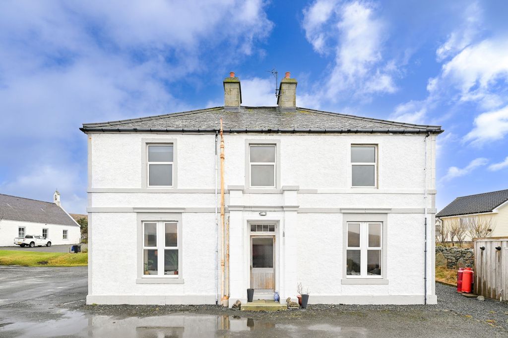 Additional image 3 of 8 bed detached house for saleGraystones, Brae, Shetland ZE2