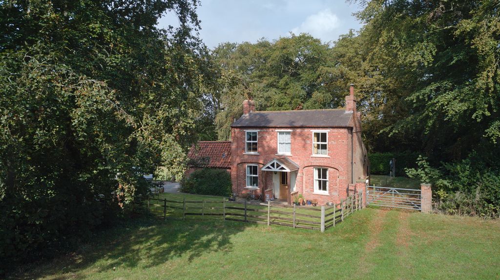 Additional image 4 of 5 bed detached house for saleGainsborough Road, Market Rasen LN8