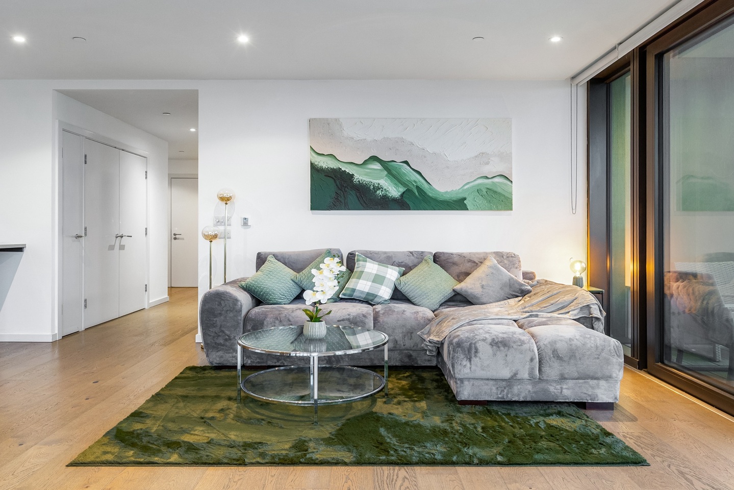 Additional image 5 of 2 Bed Flat, St Gabriel Walk, SE1, N1 7GU