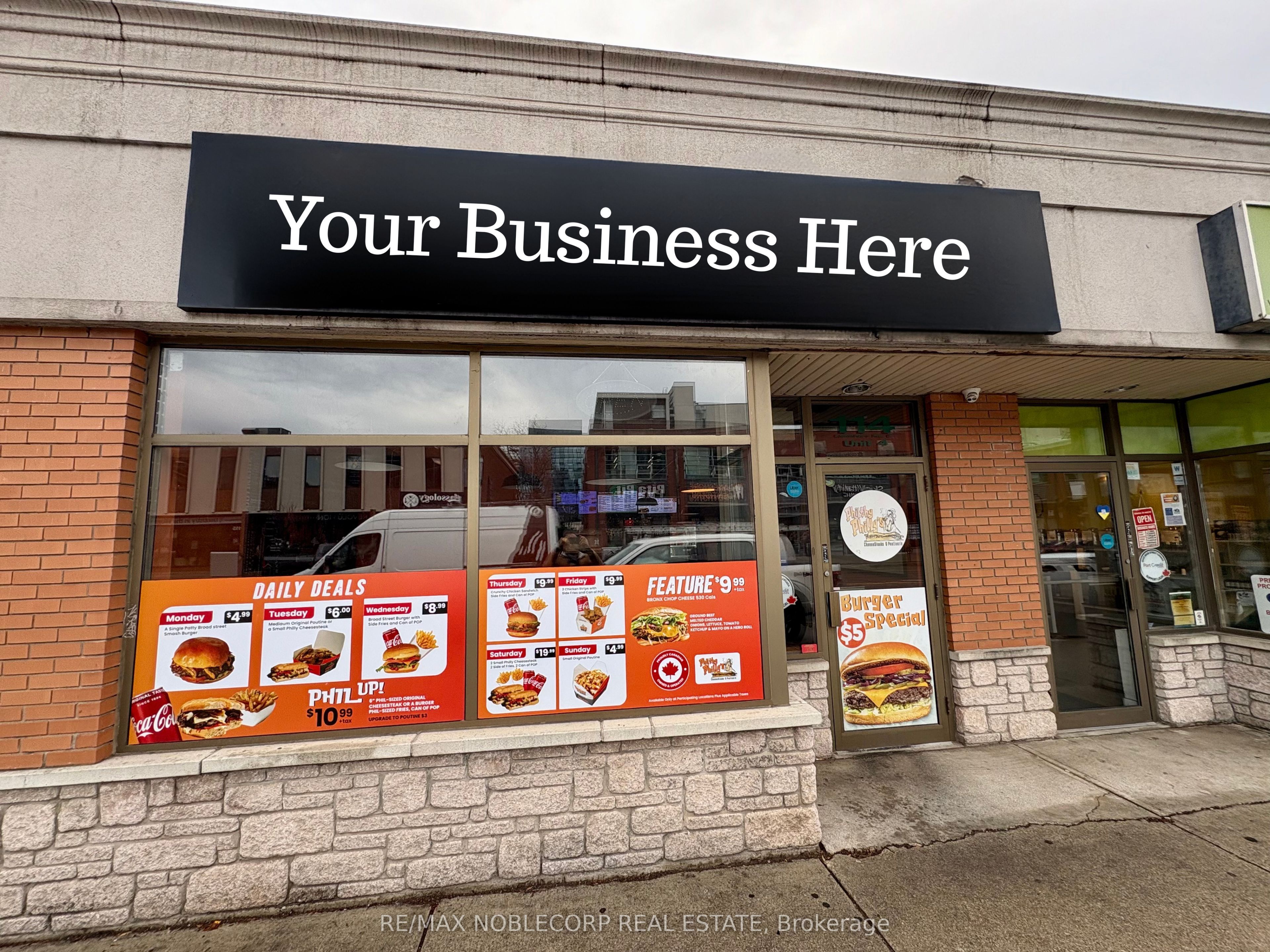 4-114 Lakeshore Road E, Mississauga, ON, L5G 1C9