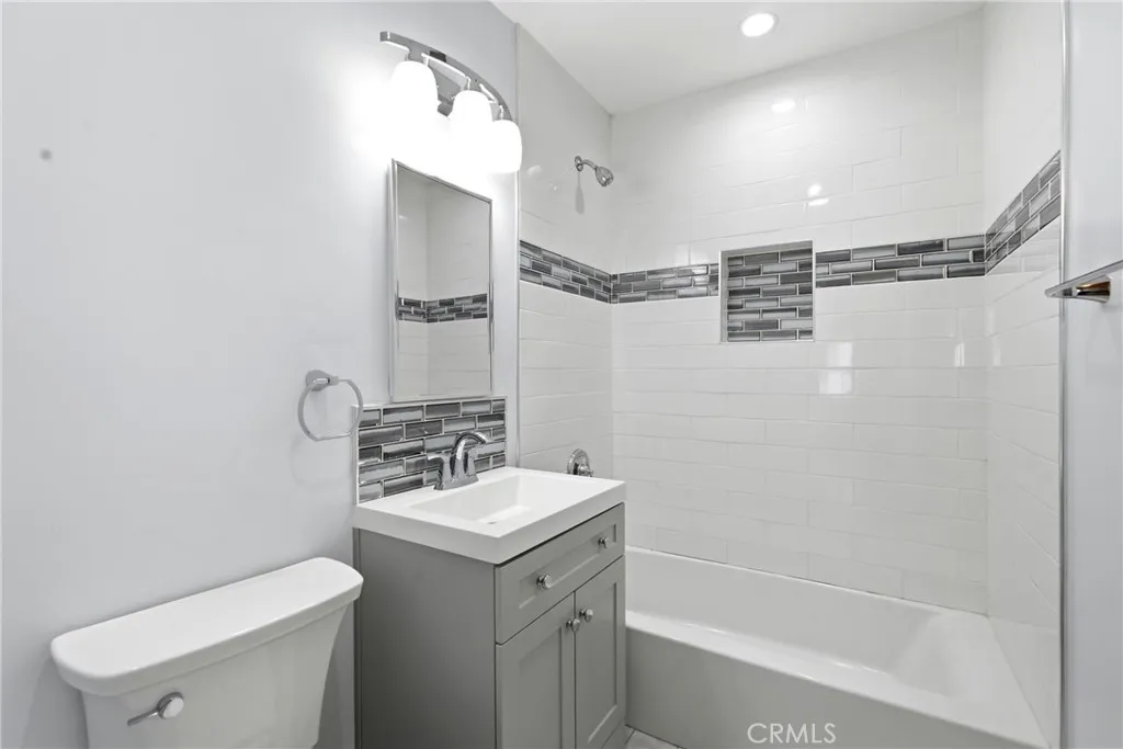 Additional image 44 of 6637 Balcom Ave, Reseda, CA 91335