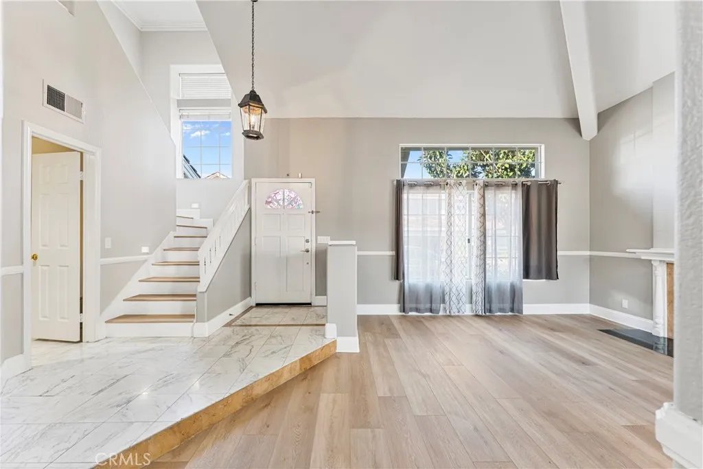 Additional image 4 of 2048 Cherokee, Tustin, CA 92782