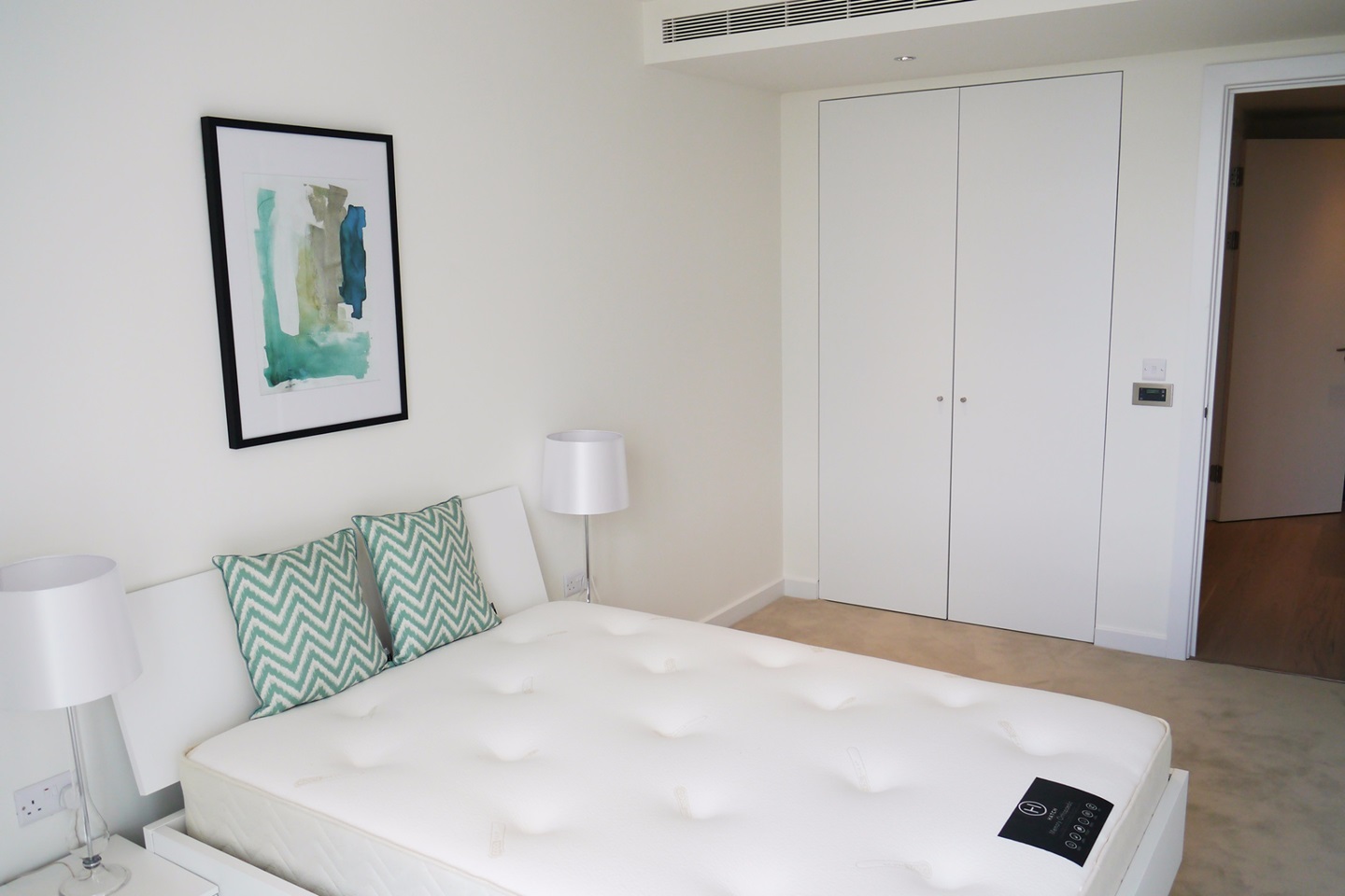 Additional image 5 of 1 Bed Flat, Wandsworth Road, SW8, N1 7GU