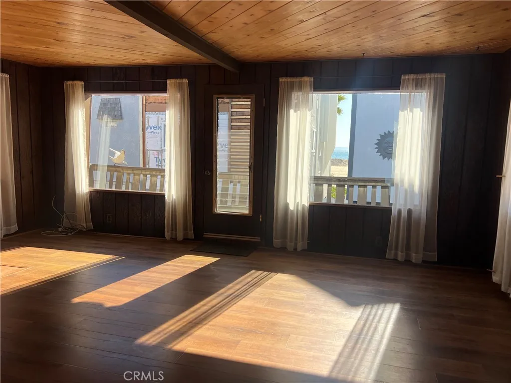 Additional image 6 of 58 Surfside Ave, Surfside, CA 90743