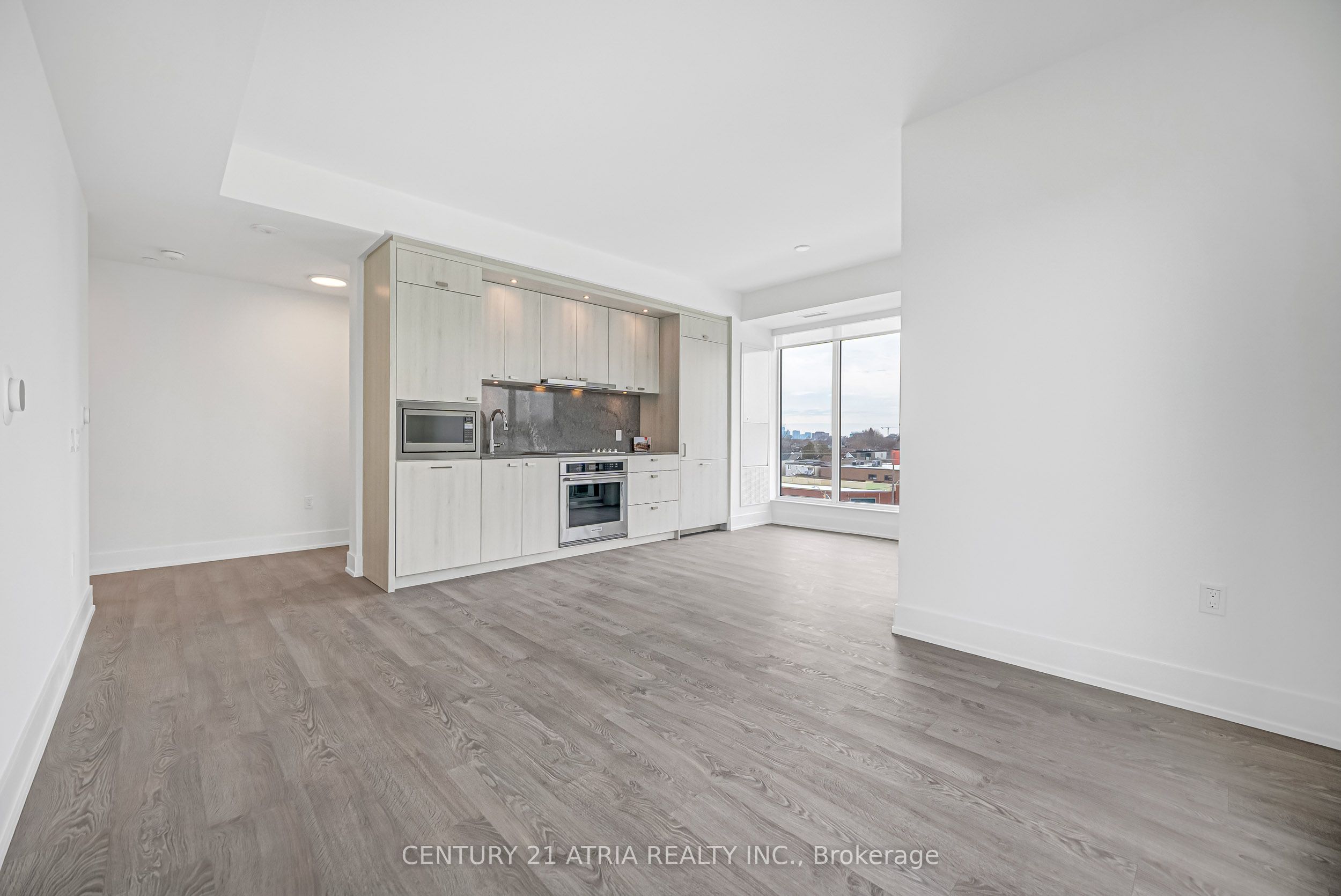405-858 Dupont Street, Toronto, ON, M6G 0C1
