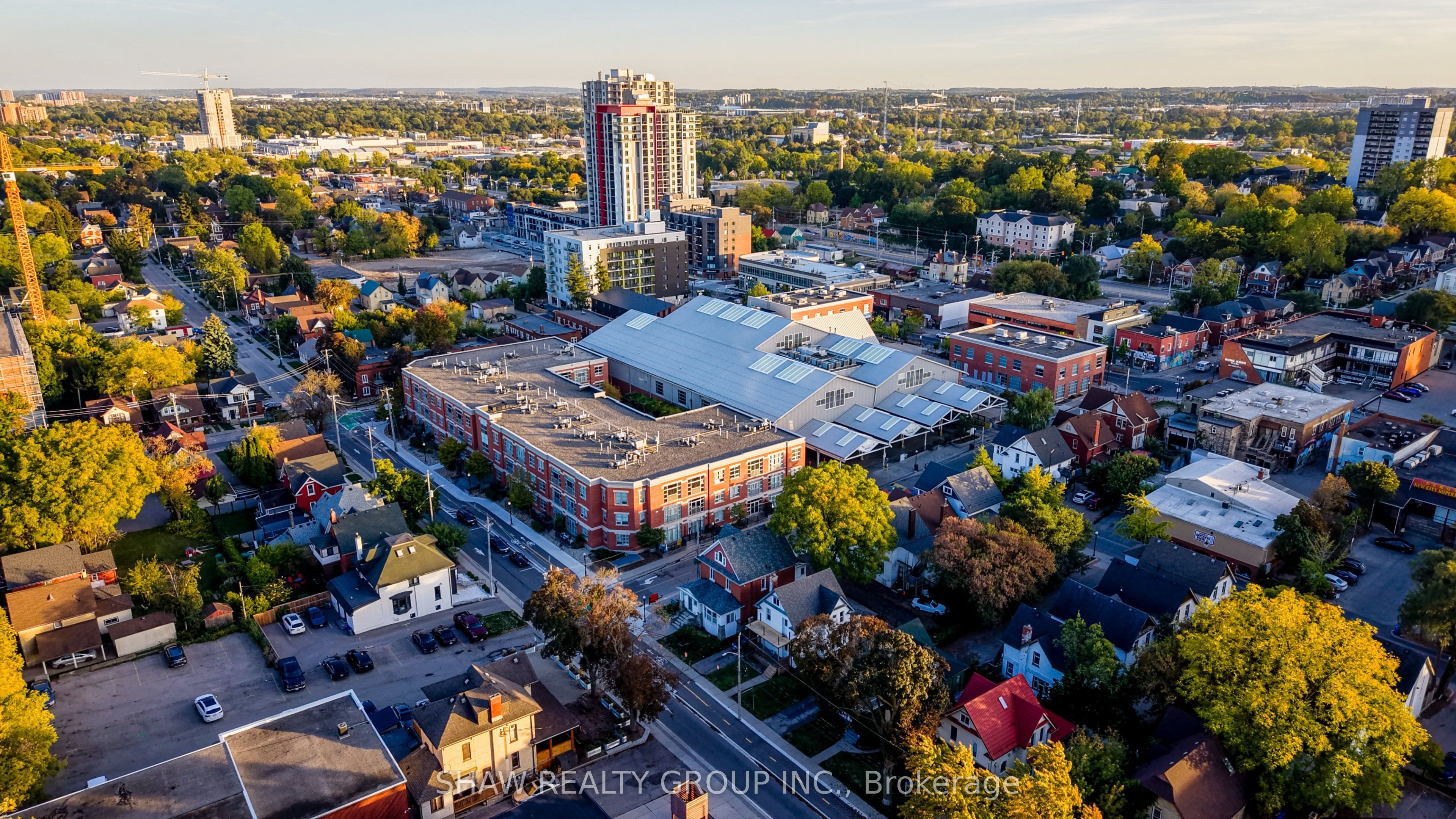 Additional image 3 of 202-165 Duke Street, Kitchener, ON, N2H 6T8