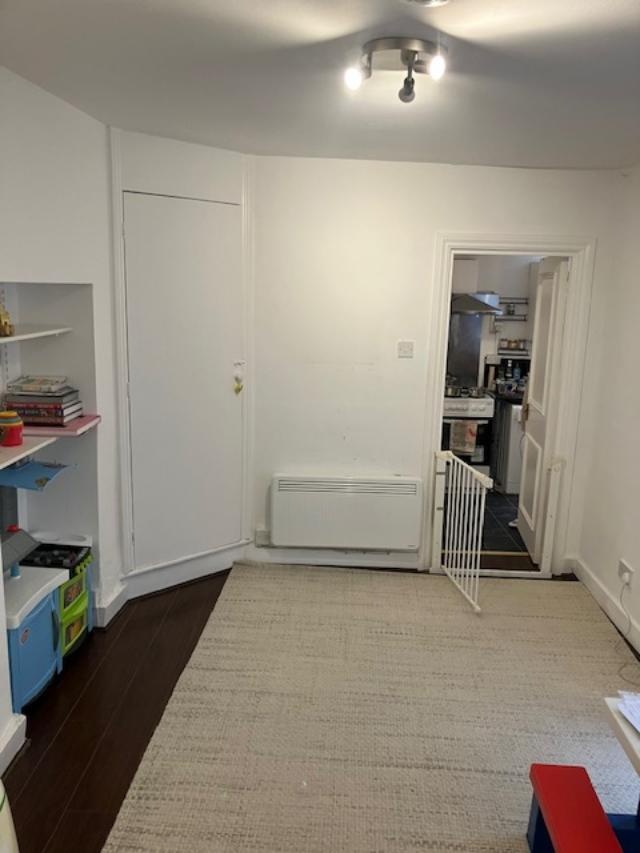 Additional image 2 of Studio Flat, Lanark Place, W9, N1 7GU