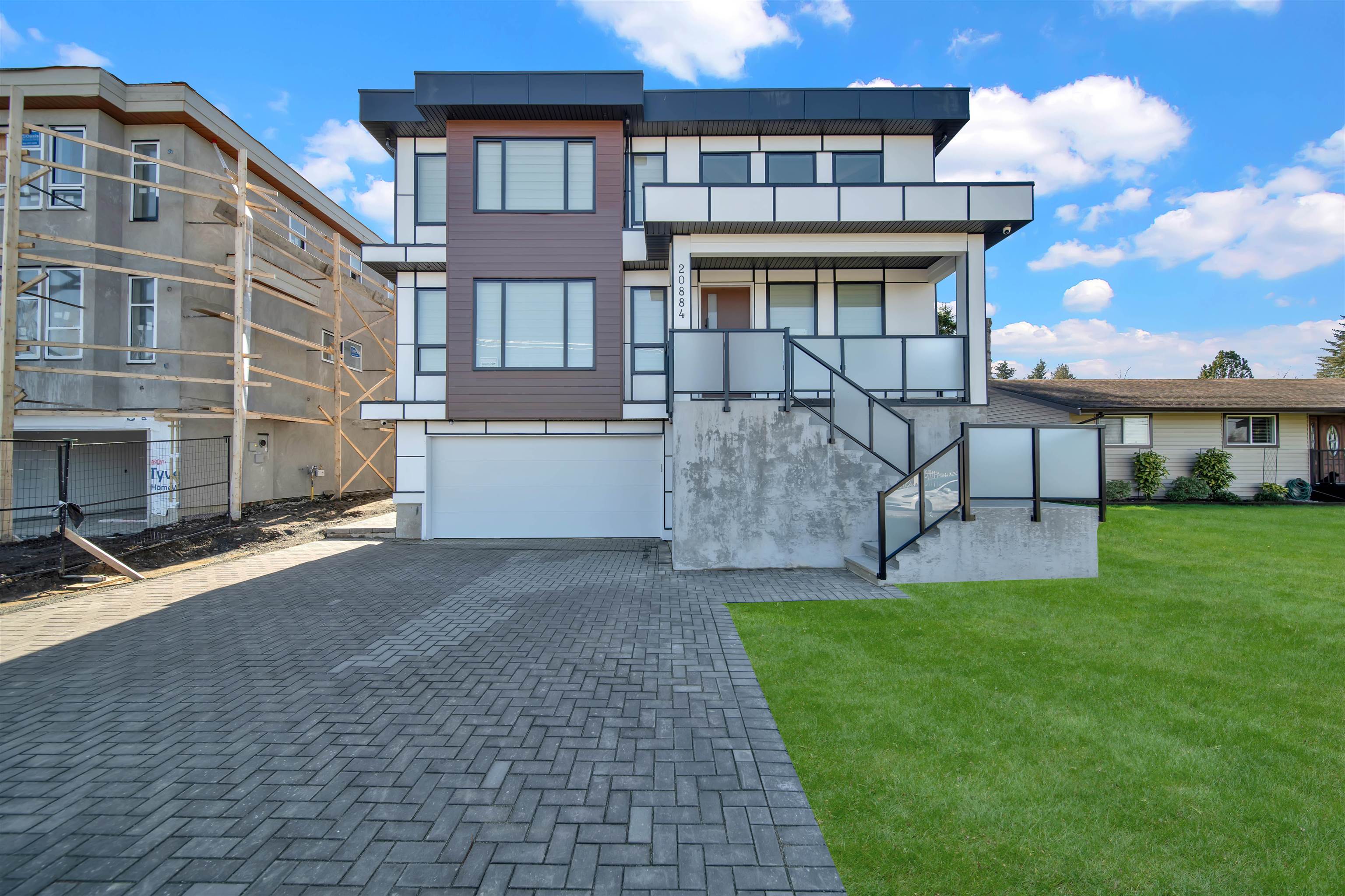 20884 48 Avenue, Langley, BC, V3A 3L9