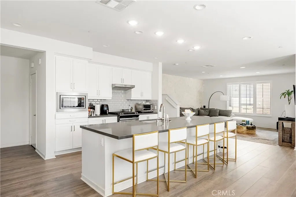 Additional image 32 of 120 Novel, Irvine, CA 92618