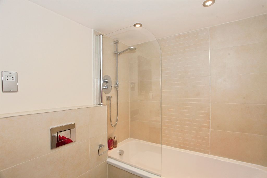 Additional image 14 of 2 bed flat for salePriestgate, Peterborough PE1