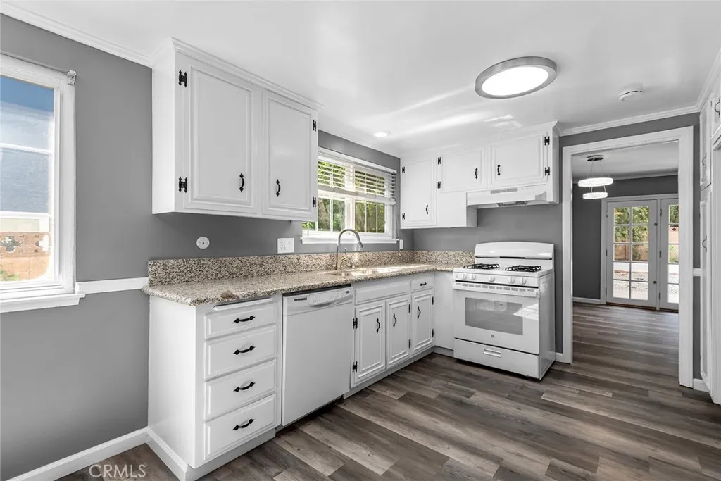 Additional image 32 of 65 Pinewood Avenue, Oak Park, CA 91377