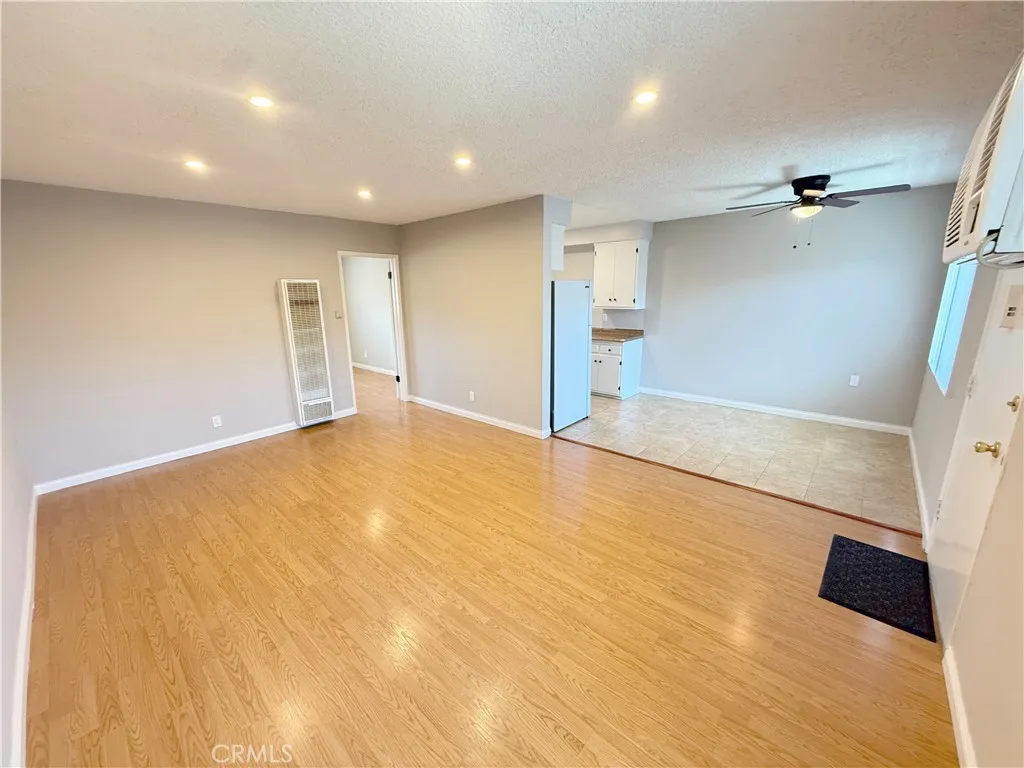 Additional image 2 of 2306 Mira Vista Avenue Unit 17, Montrose, CA 91020