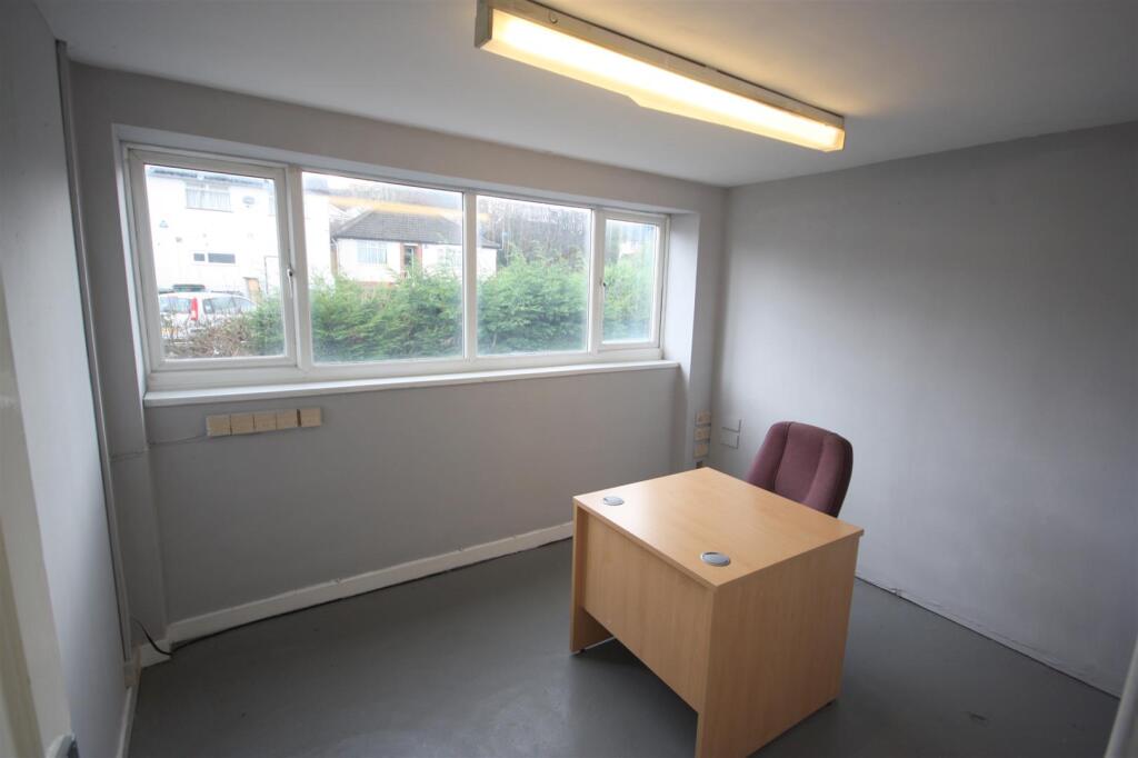 Additional image 4 of The Mill Walk, Northfield B31 4HL