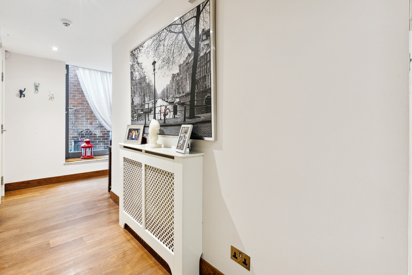 Additional image 5 of 2 Bed Flat, Emperors Gate, SW7, N1 7GU