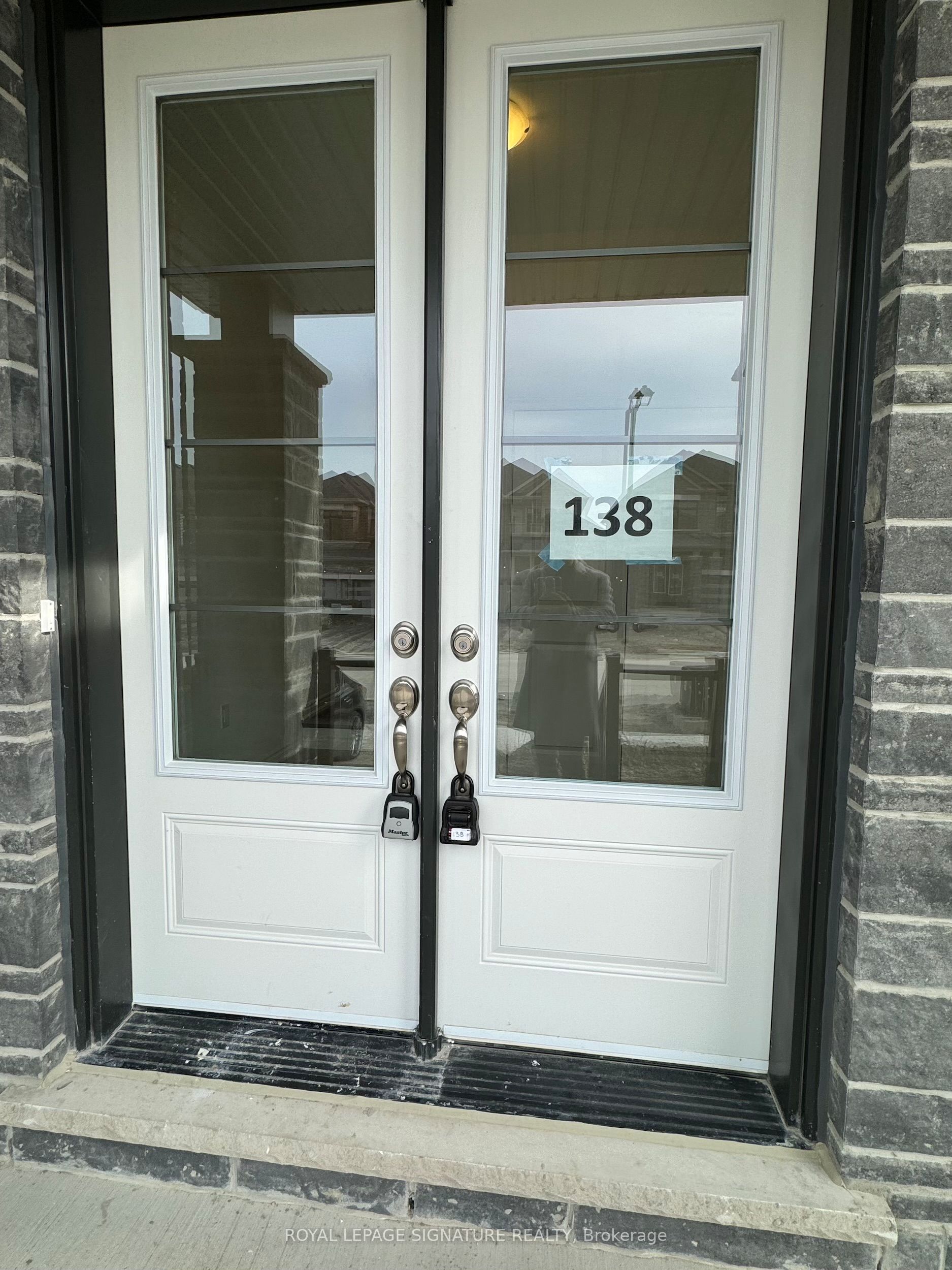 Additional image 2 of 5 Sassafras Road, Springwater, ON, L9X 2C6