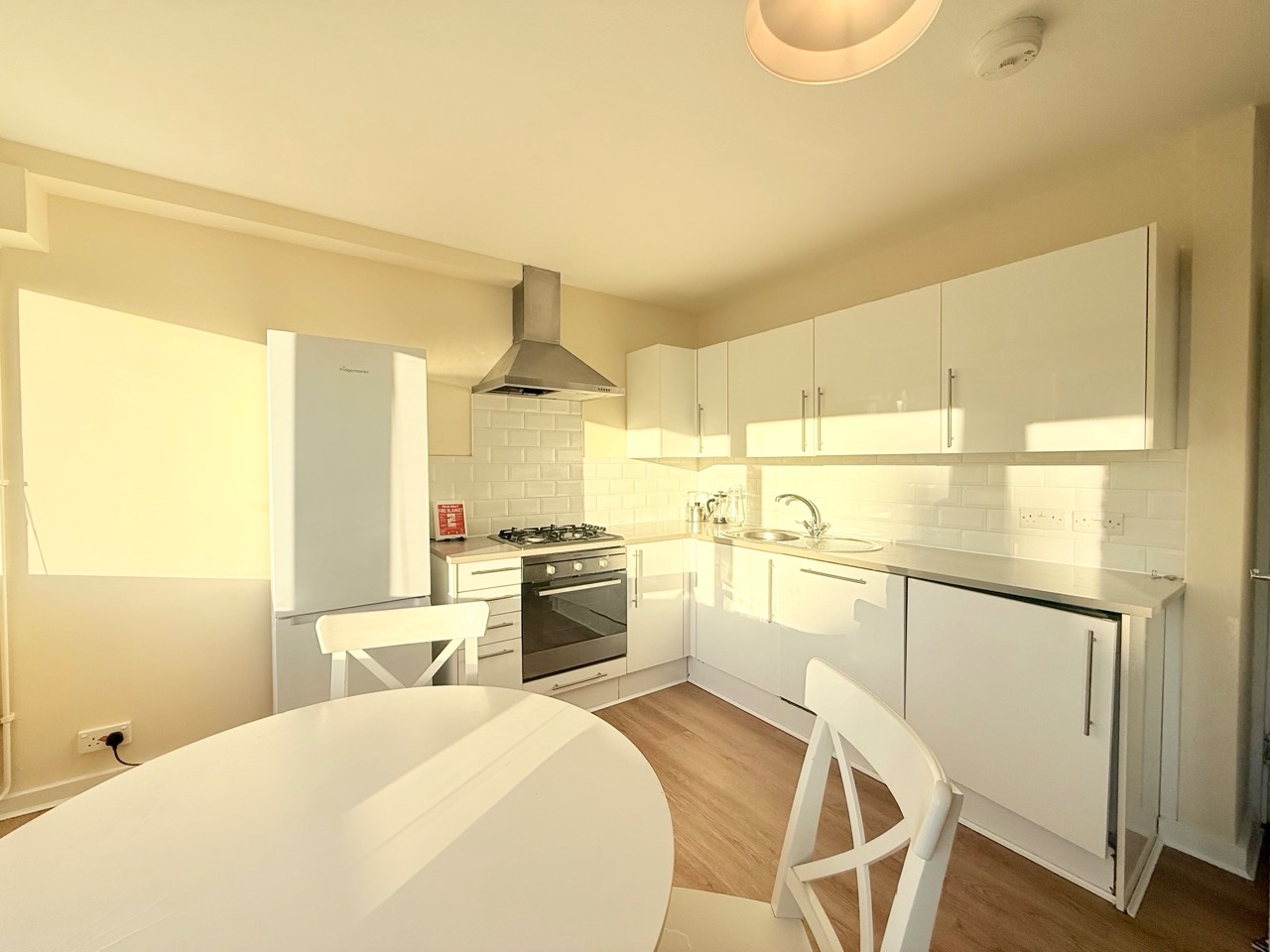 Additional image 5 of 4 Bed Flat, Portland Grove, SW8, N1 7GU